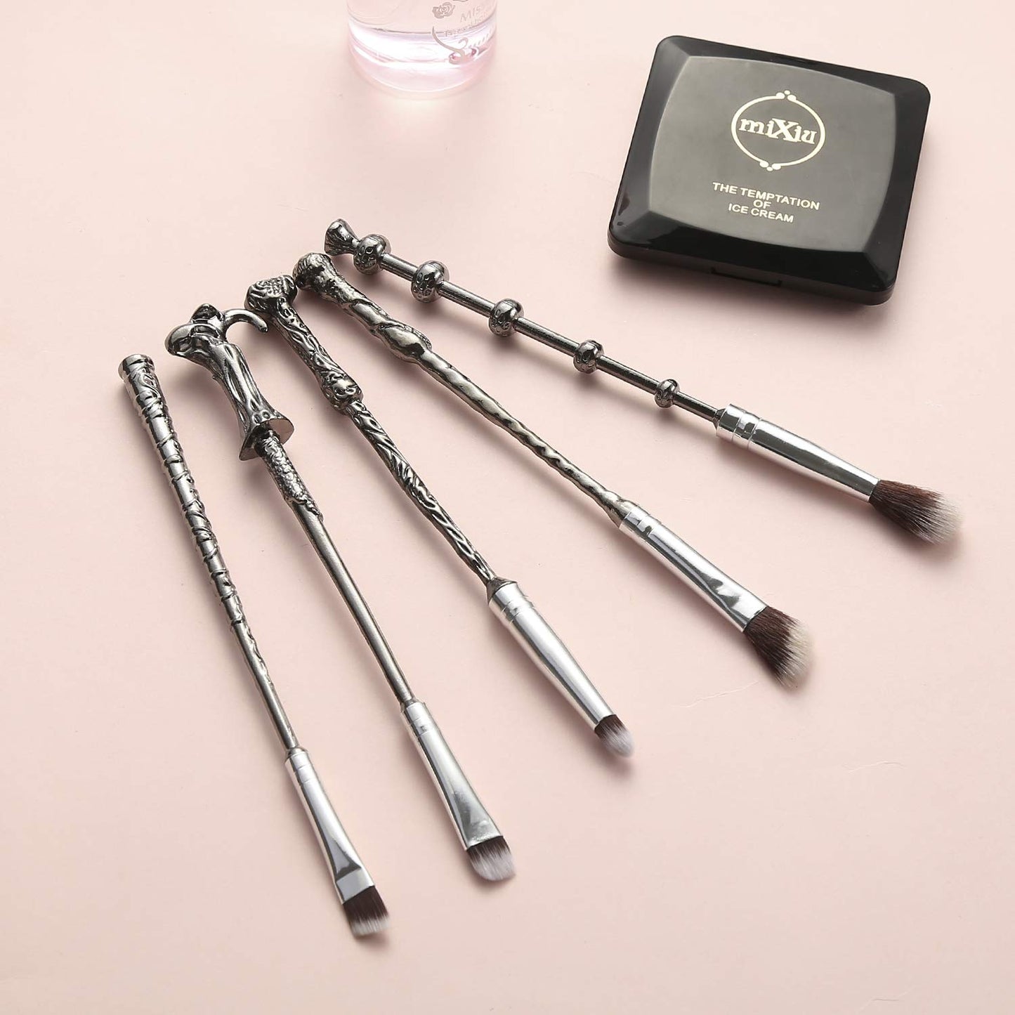 5-Piece Professional Makeup Brush Set for Foundation, Blending, Blush, Concealer, Eyebrow, and Face Powder